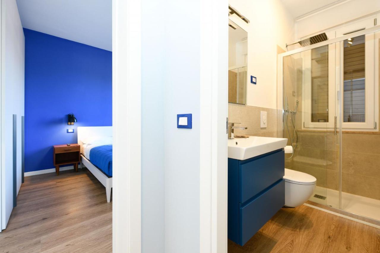Blue Suite Apartment Sirmione Bagian luar foto