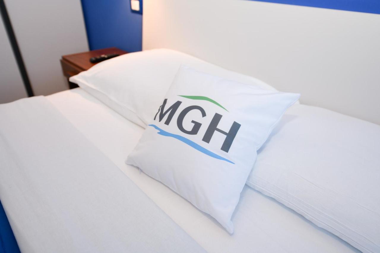 Blue Suite Apartment Sirmione Bagian luar foto